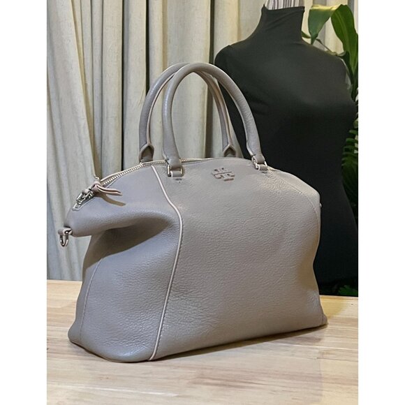 TORY BURCH GREY BERKLEY DOME SHOULDER BAG - Picture 5 of 14